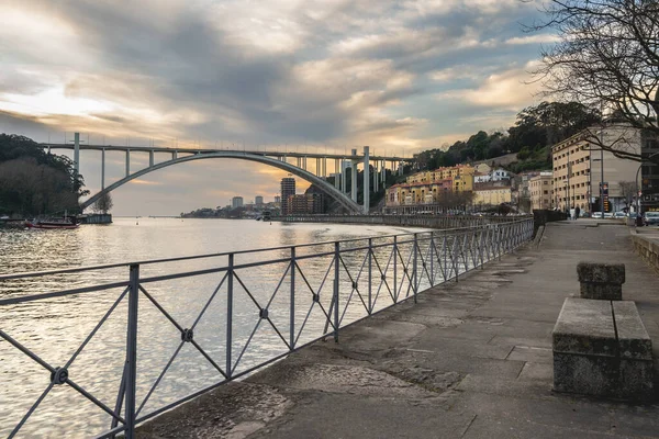 Ponte Arrabida Pont Sur Douro Porto Portugal — Photo