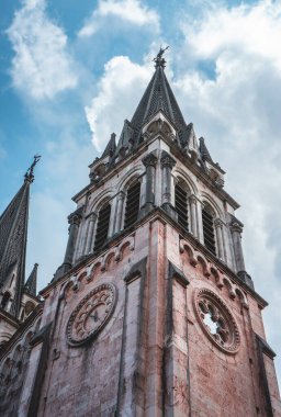 Santa Maria la Real de Covadonga Bazilikası, Asturias, İspanya.