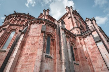 Santa Maria la Real de Covadonga Bazilikası, Asturias, İspanya.