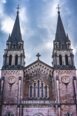 Santa Maria la Real de Covadonga Bazilikası, Asturias, İspanya.