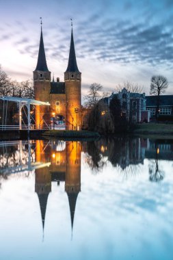 Oostpoort, Delft, Hollanda 'daki eski tarihi bina..