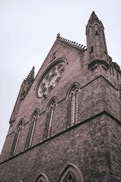 靠近比利时伊普雷斯的St Maartens主教座堂 — 图库照片