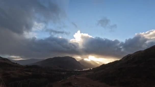 スコットランドのグレンファナ ヴィアダクトによるタイムラプスビデオ — ストック動画