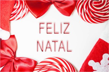 Noel arkaplanı. Portekizce tekst ile Noel kartı.