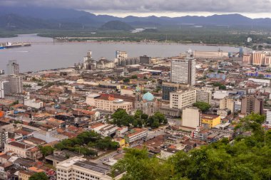 Eski merkez ve Santos Limanı, SP, Brezilya.
