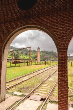 10 Mart 2025. Santo Andre SP Brezilya 'da terk edilmiş bir İngiliz tren istasyonu..