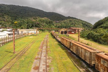 10 Mart 2025. Santo Andre SP Brezilya 'da terk edilmiş bir İngiliz tren istasyonu..