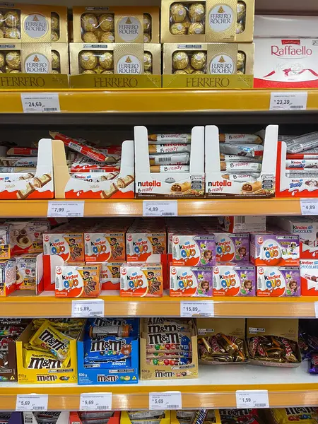 Sao Paulo 'da bir markette ünlü bir çikolata. 7 Mart 2025.
