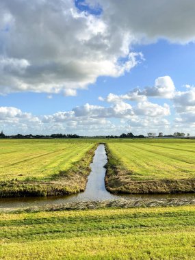 Hollanda 'nın kırsal kesimi. İki Woudt.