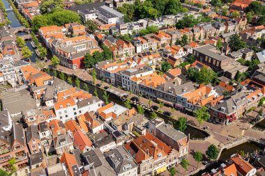 Delft, Hollanda 'nın merkezinden Arial Manzara. Yeni Kilise 'den. 19 Haziran 2025.