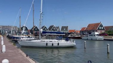 Marken Limanı, Hollanda 'da. 15 Haziran 2025.