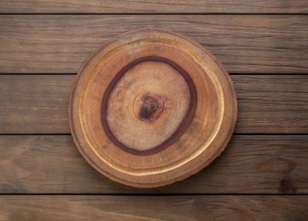 Prázdná Rustikální Dřevěná Deska Přes Dřevěný Stůl — Stock fotografie