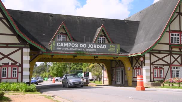 Campos Jordo Brasil 2023 Puerta Ciudad Campos Jordo Sureste Brasil — Vídeo de stock