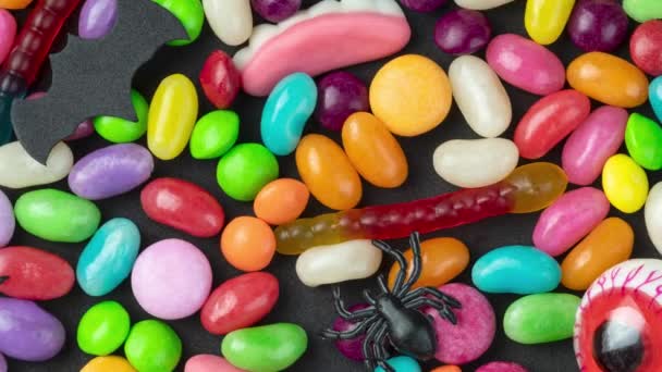 Zbliżenie Widok Góry Kolorowe Cukierki Cukierki Tle — Wideo stockowe