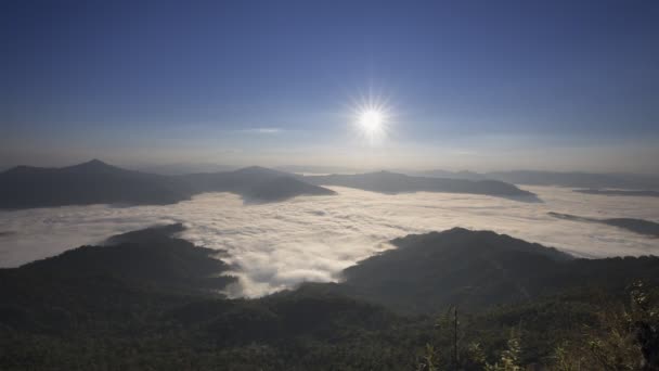 Nebuloso Nublado Vista Montanha Localizada Tailândia — Vídeo de Stock