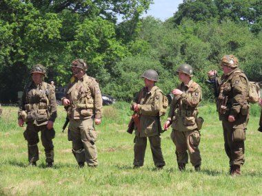 Waterlooville, İngiltere - 25 Mayıs 2024: Solent Military Collectors Club 2. Amaç savaşı yüceltmek değil, dünya tarihinin geçmiş dönemlerinin izleyicilerini eğitmek..