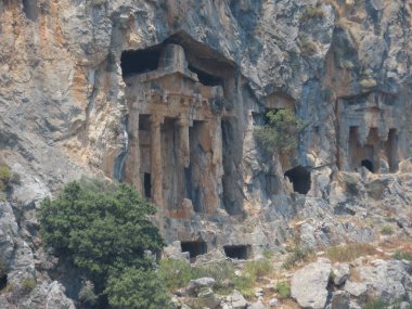 Lycian kaya mezarları, Kaunos, Dalyan Delta, Türk Ege, Türkiye 'deki kayalıklardaki mezar yerleri