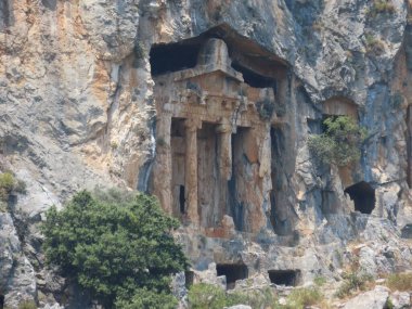 Lycian kaya mezarları, Kaunos, Dalyan Delta, Türk Ege, Türkiye 'deki kayalıklardaki mezar yerleri