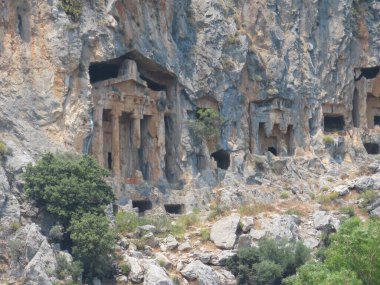 Lycian kaya mezarları, Kaunos, Dalyan Delta, Türk Ege, Türkiye 'deki kayalıklardaki mezar yerleri
