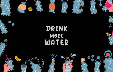 Su şişeleri yatay afiş. Plastik şişeler arka planda. Biraz daha su iç. Bardaklar, şişeler, sürahi, kavanoz, temiz suyla dolu matara. Vektör çizimi. Siyah arkaplanda izole