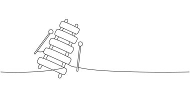 Tahta ksilofon oyuncakları. Bir çizgi sürekli çizim. Müzik enstrümanları sürekli tek bir çizgi çiziyor. Vektör minimalist doğrusal çizim. Beyaz arkaplanda izole