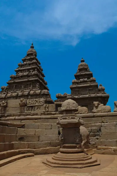 fantastik sanat tasarım Mahabalipuram, dünya mirası Tamil Nadu, Hindistan yakınındaki monolitik ünlü Shore Tapınağı