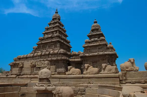 fantastik sanat tasarım Mahabalipuram, dünya mirası Tamil Nadu, Hindistan yakınındaki monolitik ünlü Shore Tapınağı