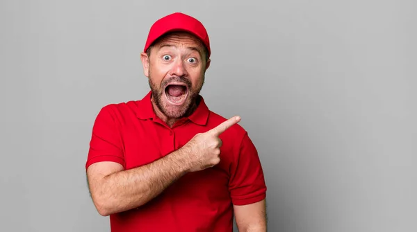 Middle Age Man Looking Excited Surprised Pointing Side Company Employee — Stock Photo, Image