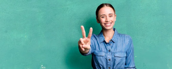 Caucasian Pretty Woman Smiling Looking Happy Gesturing Victory Peace — Foto Stock