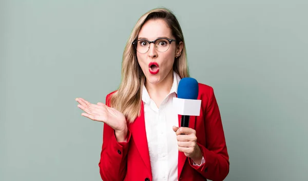Looking Surprised Shocked Jaw Dropped Holding Object Journalist Presenter Concept — Zdjęcie stockowe