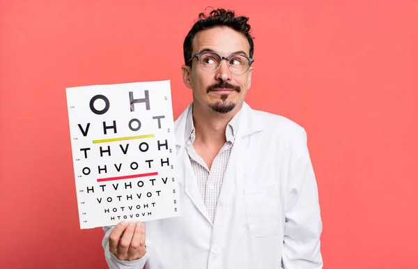 Adult Man Shrugging Feeling Confused Uncertain Optical Vision Test Concept — Foto Stock