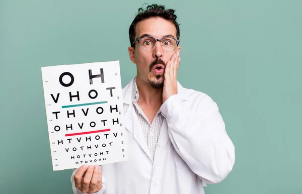 Adult Man Feeling Shocked Scared Optical Vision Test Concept — Zdjęcie stockowe