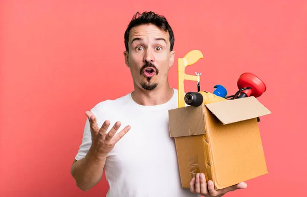 Adult Man Amazed Shocked Astonished Unbelievable Surprise Toolbox Handyman Concept — Stock fotografie