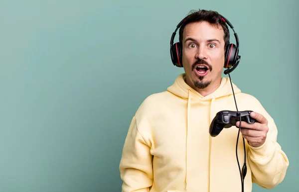 Adult Man Looking Very Shocked Surprised Headset Control Gamer Concept — Stock Photo, Image