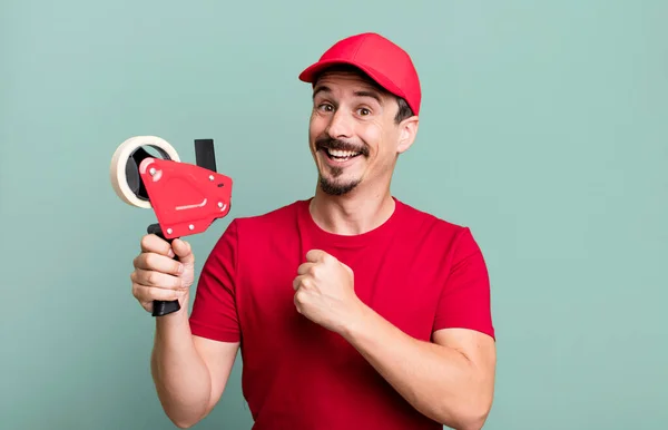 Adult Man Feeling Happy Facing Challenge Celebrating Deliveryman Packer Concept — Stockfoto