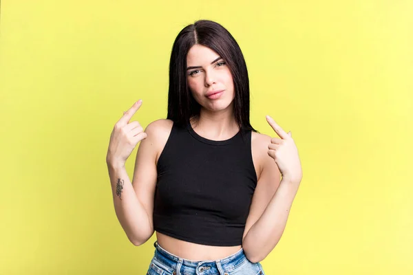 Young Adult Pretty Woman Bad Attitude Looking Proud Aggressive Pointing — Stockfoto
