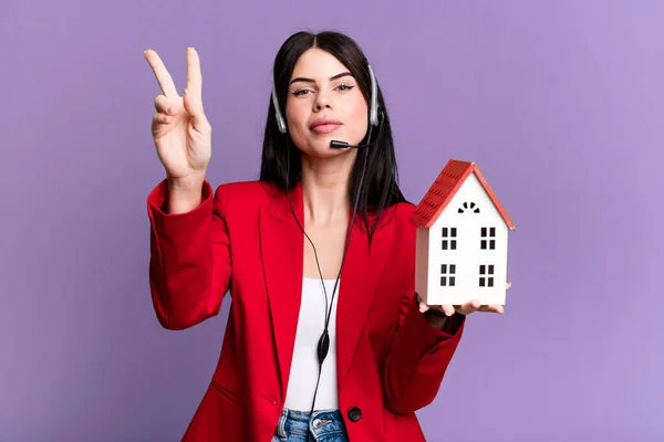 Smiling Looking Happy Gesturing Victory Peace Real State Telemarketer Concept — Stock Photo, Image