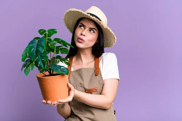 Young Pretty Woman Plants Gardering Concept — Foto Stock