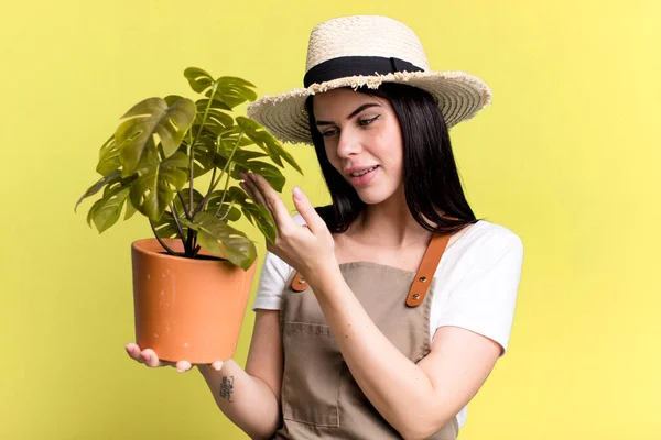 Young Pretty Woman Plants Gardering Concept — Zdjęcie stockowe