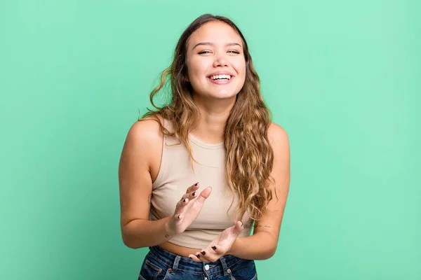 Young Pretty Woman Feeling Happy Successful Smiling Clapping Hands Saying — Stock Photo, Image