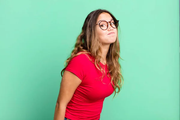 Young Pretty Woman Goofy Crazy Surprised Expression Puffing Cheeks Feeling — Stock Photo, Image