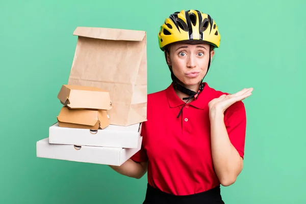 Feeling Puzzled Confused Doubting Fast Food Delivery Take Away — Zdjęcie stockowe