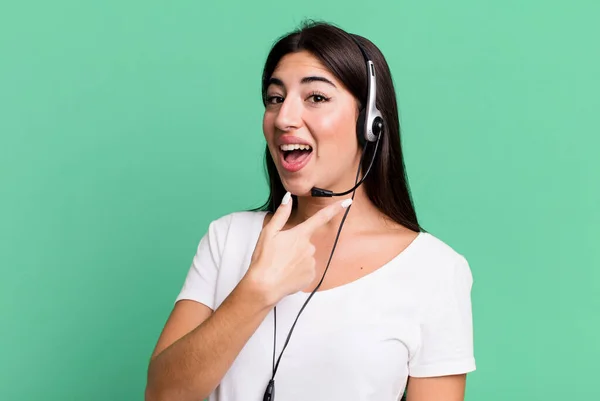 Looking Excited Surprised Pointing Side Telemarketer Concept — Stockfoto