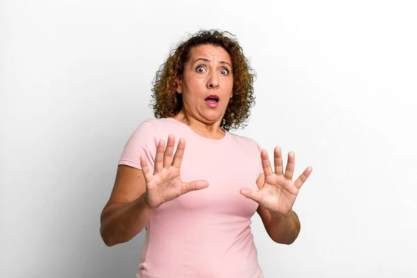 Middle Age Hispanic Woman Feeling Terrified Backing Screaming Horror Panic — Stock Photo, Image