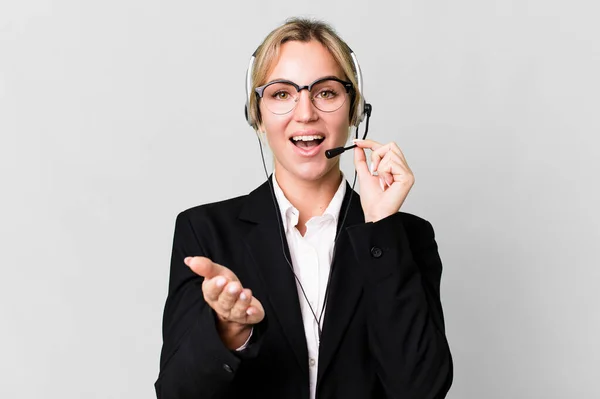 Pretty Caucasian Blonde Businesswoman Real State Agent Headset — Stock Photo, Image