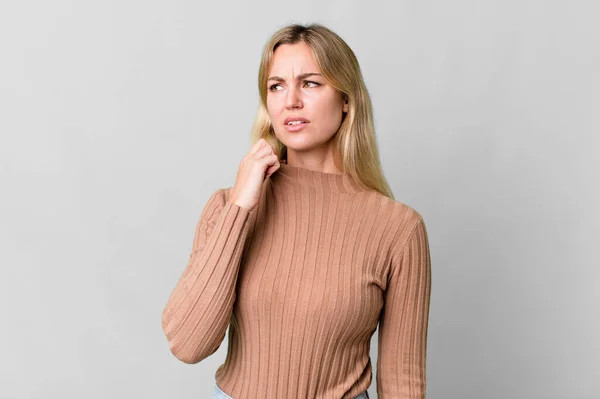 Caucasian Blonde Woman Feeling Stressed Anxious Tired Frustrated — Stockfoto