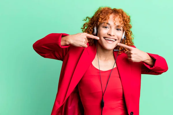 Red Hair Pretty Woman Smiling Confidently Pointing Own Broad Smile — Stock Photo, Image