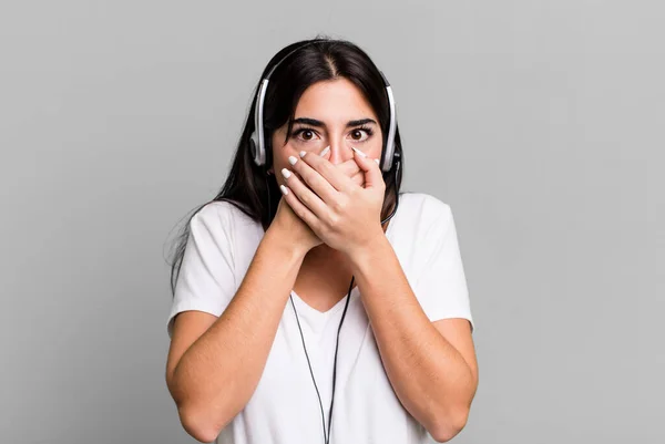 Covering Mouth Hands Shocked Telemarketer Concept — Zdjęcie stockowe