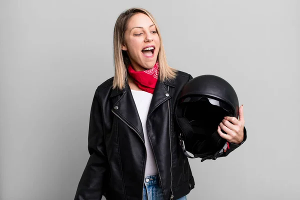 Pretty Blonde Woman Laughing Out Loud Some Hilarious Joke Motorbike — Zdjęcie stockowe