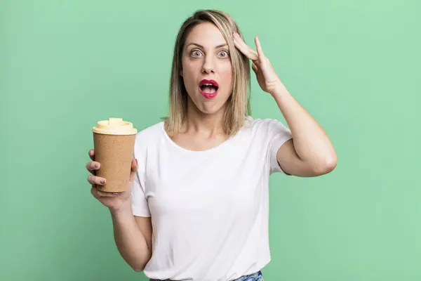 Pretty Blonde Woman Looking Happy Astonished Surprised Hot Coffee — Stockfoto